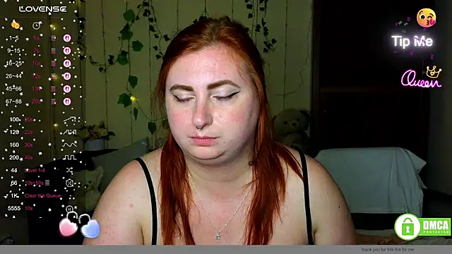 Snapshot of Alicia_love00 chatting on 06.03.26 Alicia love00 online show from 06.03.26