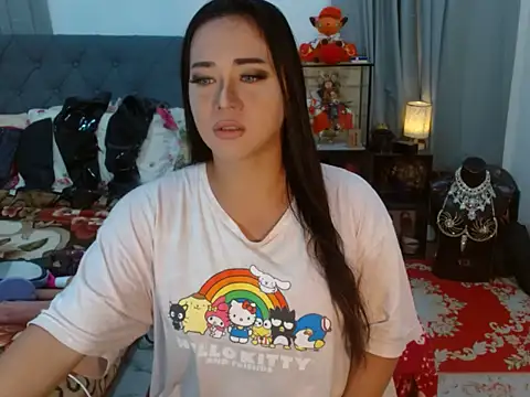 Snapshot of Lustfulcassy chatting on 12.15.25 Lustfulcassy online show from 12.15.25