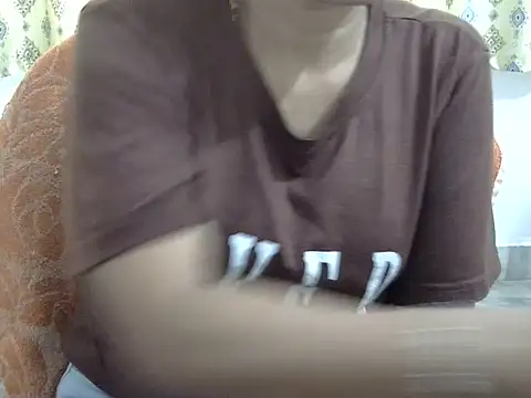 Snapshot of CHAMELI4747 chatting on 02.03.26 CHAMELI4747 online show from 02.03.26