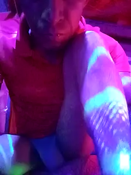 Oaxhot online show from 11.04.25