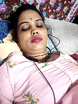 Snapshot of Cut_ragni chatting on 03.25.26 Cut ragni online show from 03.25.26