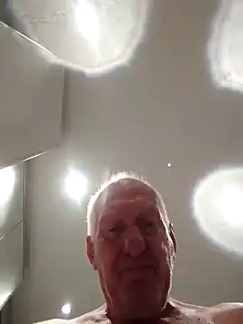 Solek56 online show from 10.25.25