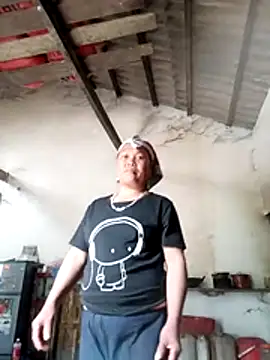 Snapshot of Chubbyhoney1 chatting on 03.25.26 Chubbyhoney1 online show from 03.25.26