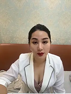 Candice888 online show from 11.24.25