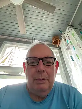 Snapshot of CharlieWeaver22 chatting on 06.30.26 CharlieWeaver22 online show from 06.30.26