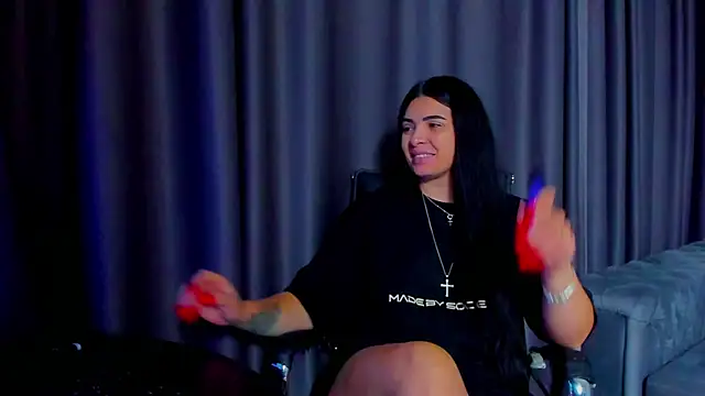 DevashaQueenX online show from 11.27.25