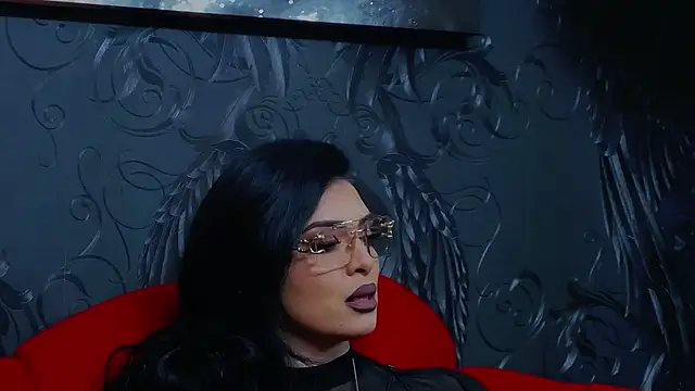Snapshot of DevashaQueenX chatting on 04.16.26 DevashaQueenX online show from 04.16.26