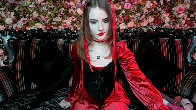 EllieMori online show from 12.14.25