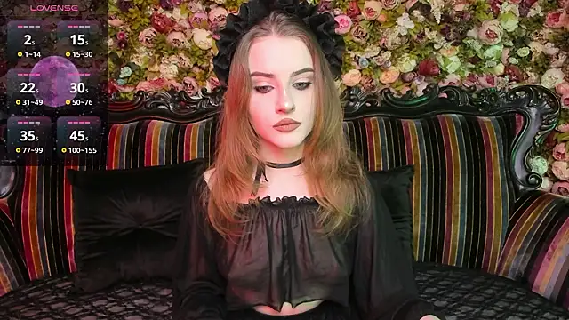 Snapshot of EllieMori chatting on 02.01.26 EllieMori online show from 02.01.26