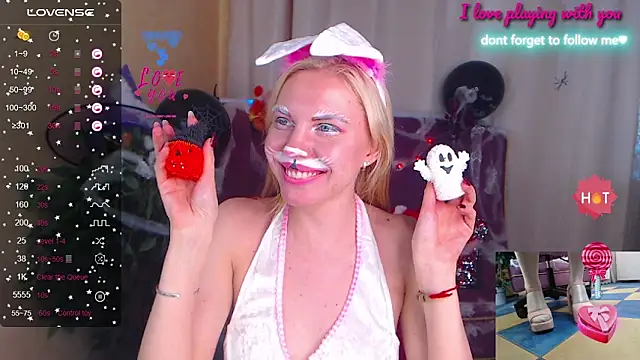 LiSinDoll online show from 10.27.25