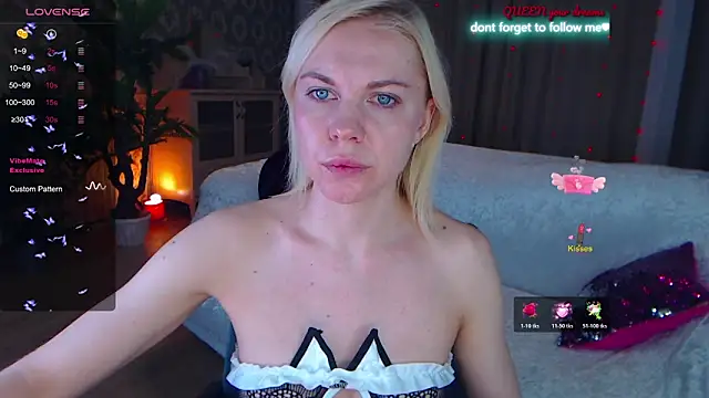 LiSinDoll online show from 12.15.25