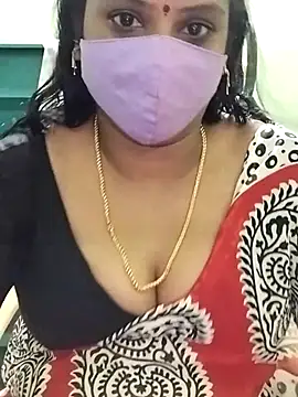 Snapshot of yoga-mithraa chatting on 01.13.26 yoga-mithraa online show from 01.13.26