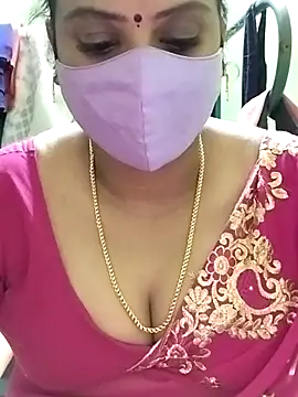 Snapshot of yoga-mithraa chatting on 01.14.26 yoga-mithraa online show from 01.14.26