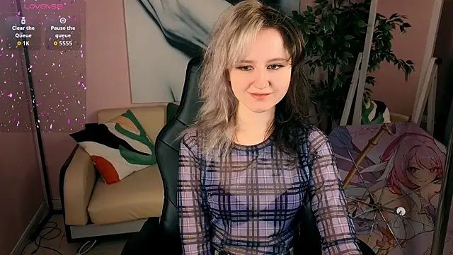 girl next doorr online show from 06.14.26