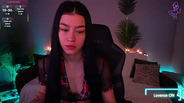 FataleNellie online show from 03.27.26