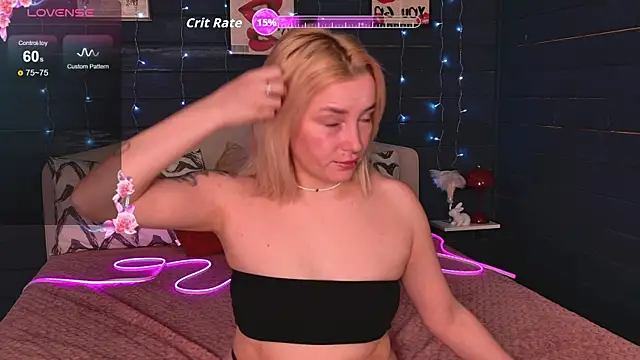 Crystal Jull online show from 04.02.26