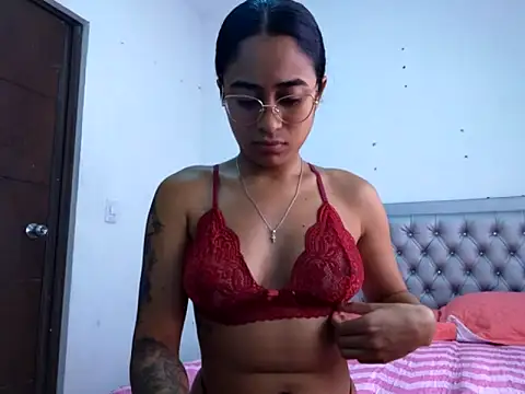 Snapshot of Daislalezma chatting on 09.22.25 Daislalezma online show from 09.22.25