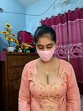 Cute Faria online show from 11.17.25