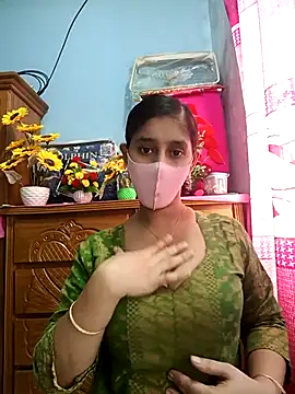 Cute Faria online show from 12.22.25