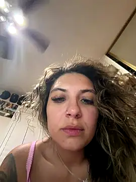 Chicagobabe online show from 10.16.25