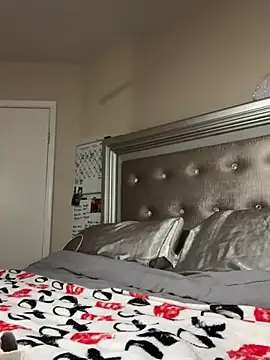 Chicagobabe online show from 02.22.26