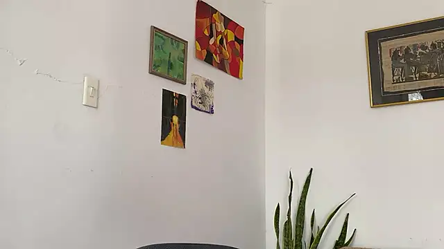 Snapshot of camille_delrey chatting on 06.17.26 camille delrey online show from 06.17.26
