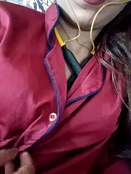 Snapshot of payalsharma95 chatting on 10.02.25 payalsharma95 online show from 10.02.25