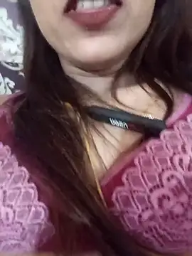 Snapshot of payalsharma95 chatting on 10.18.25 payalsharma95 online show from 10.18.25