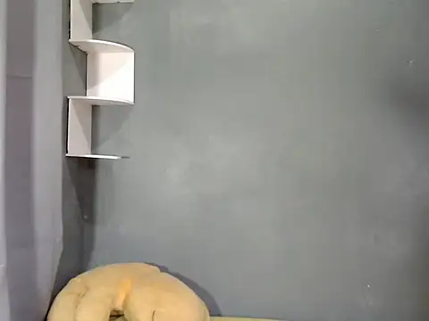 urseductivebarbie xx online show from 10.29.25