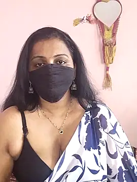 Snapshot of sneha_bebo chatting on 06.21.26 sneha bebo online show from 06.21.26