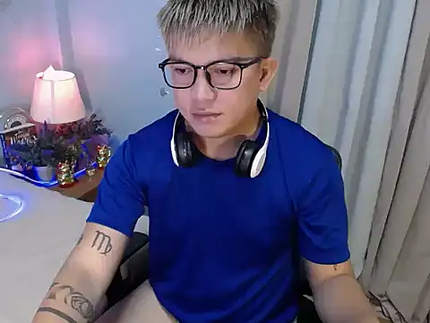 Snapshot of Fuckboii_intown chatting on 07.08.26 Fuckboii intown online show from 07.08.26