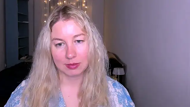 Snapshot of NancySanders chatting on 07.05.26 NancySanders online show from 07.05.26