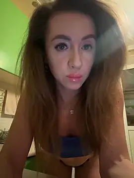 MarinaDiva11 74 online show from 10.15.25