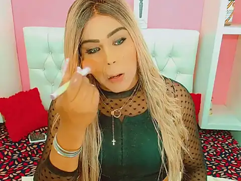 macgenta drackk online show from 01.13.26