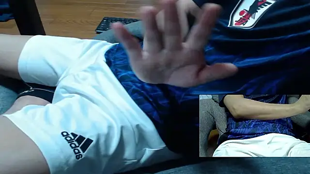 Yasu2000 online show from 04.05.26