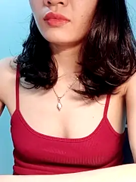 Snapshot of Hinna_x chatting on 03.21.26 Hinna x online show from 03.21.26