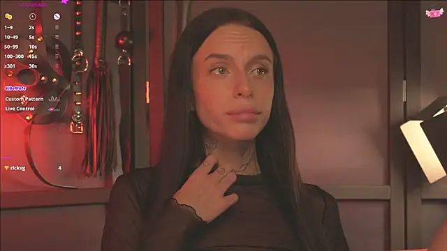 Snapshot of livia_starwars chatting on 09.29.25 livia starwars online show from 09.29.25