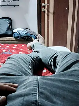 rocky4u7 online show from 04.15.26