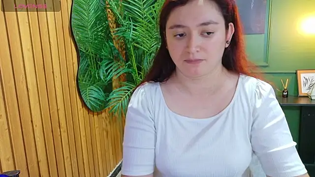 Snapshot of Anaa_Rose chatting on 07.01.26 Anaa Rose online show from 07.01.26