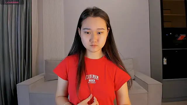 yoon shin online show from 11.24.25