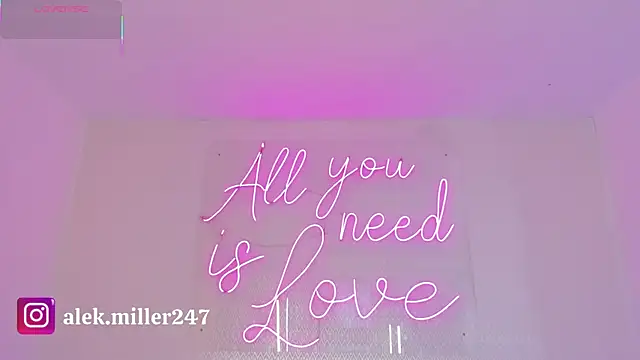 Snapshot of aleksandramiller_ chatting on 09.24.25 aleksandramiller online show from 09.24.25