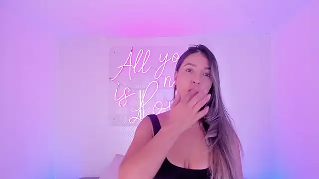 aleksandramiller  online show from 11.17.25