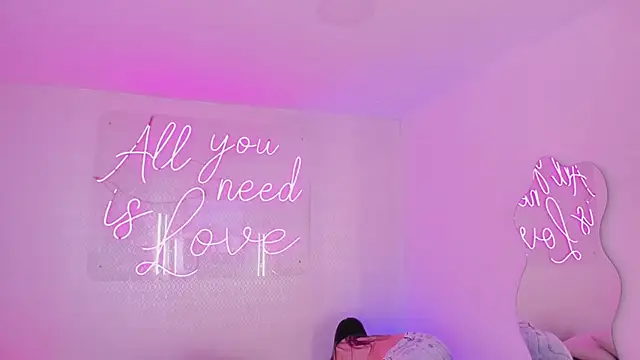 aleksandramiller  online show from 04.07.26