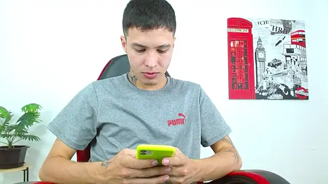 Snapshot of Cumandres18 chatting on 03.17.26 Cumandres18 online show from 03.17.26