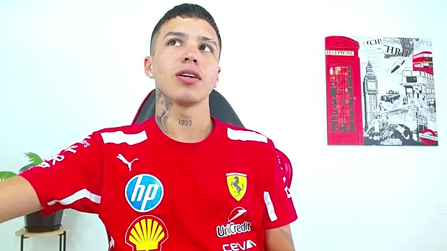 Snapshot of Cumandres18 chatting on 04.08.26 Cumandres18 online show from 04.08.26