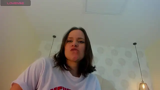 GIANAMILLER6 online show from 10.29.25