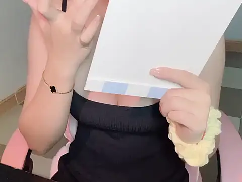  AFang  online show from 09.14.25