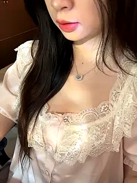 Nana kute20 online show from 11.20.25