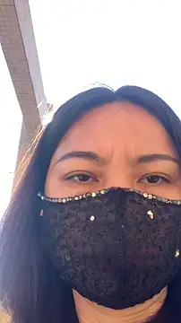 zhizhinaigai online show from 12.17.25