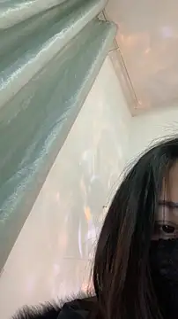 Snapshot of zhizhinaigai chatting on 02.08.26 zhizhinaigai online show from 02.08.26